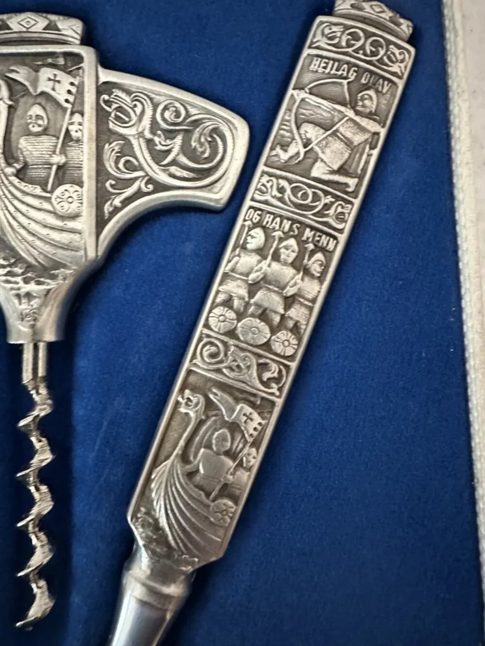 Konge Tinn bar set